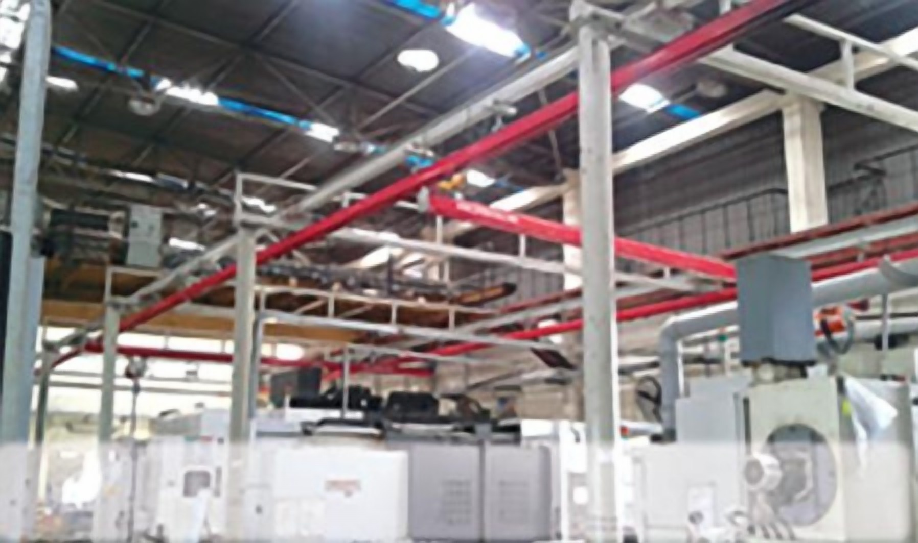 GS Tool & Components X-Y aluminum rail system for loading and unloading on CNC machines