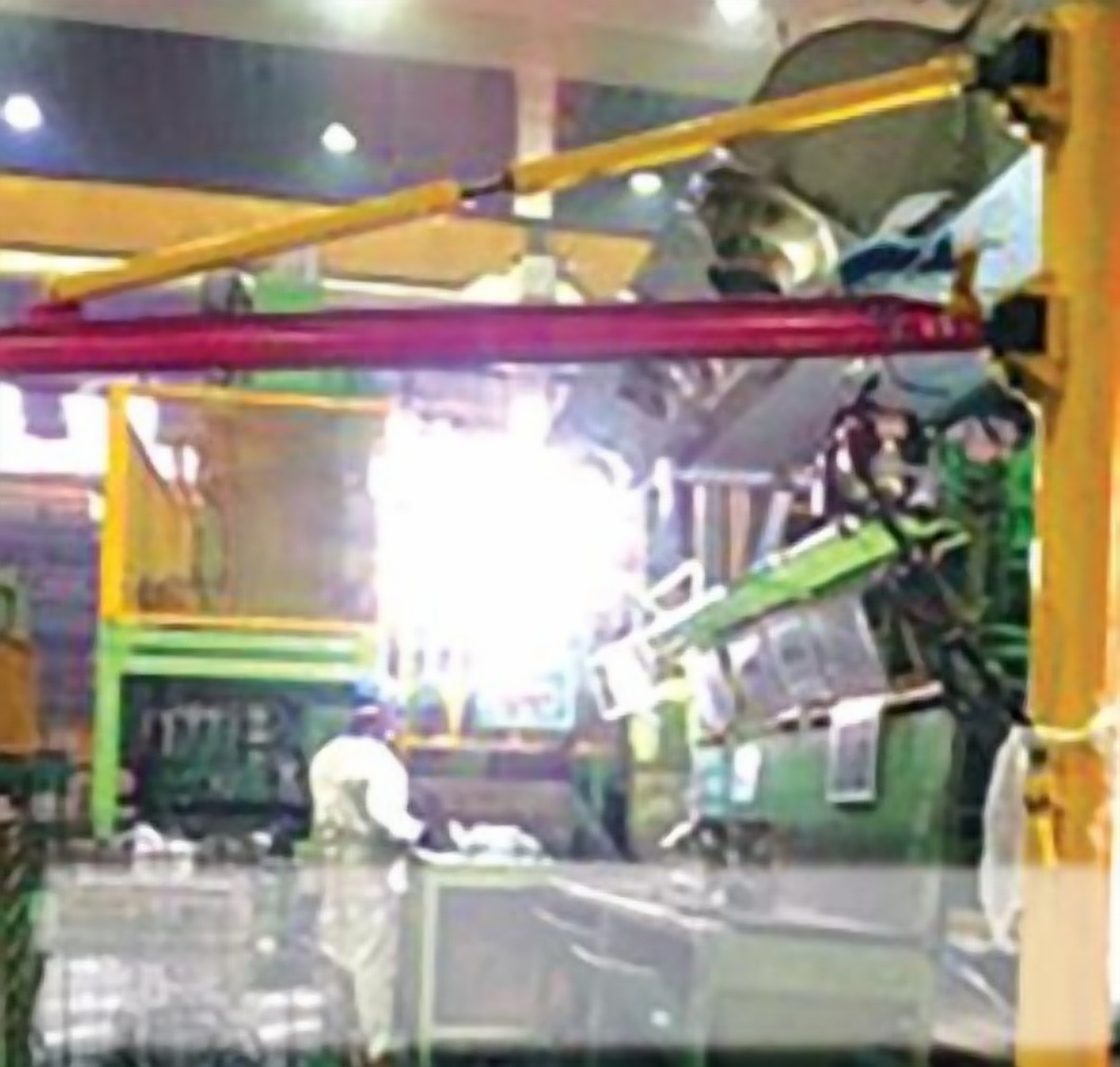 Floor-mounted pillar jib crane installed by GS Tool & Components